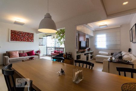 Sala de apartamento para alugar com 2 quartos, 82m² em Vila Sofia, São Paulo