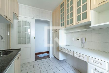 Apartamento à venda com 88m², 3 quartos e 2 vagas Apartamento à venda com 88m², 3 quartos e 2 vagasCozinha