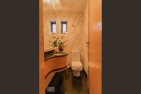 Apartamento para alugar com 300m², 4 quartos e 4 vagas Apartamento para alugar com 300m², 4 quartos e 4 vagasLavabo Superior