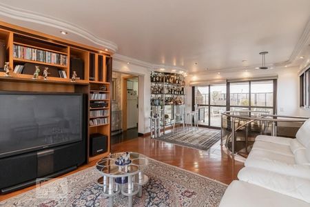 Apartamento para alugar com 300m², 4 quartos e 4 vagas Apartamento para alugar com 300m², 4 quartos e 4 vagasSala 2