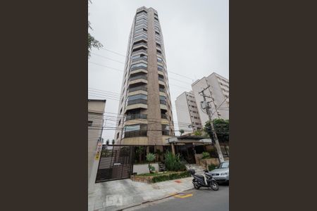 Apartamento para alugar com 300m², 4 quartos e 4 vagas Apartamento para alugar com 300m², 4 quartos e 4 vagasFachada