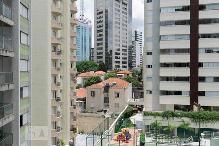 Apartamento à venda com 247m², 4 quartos e 3 vagasVista