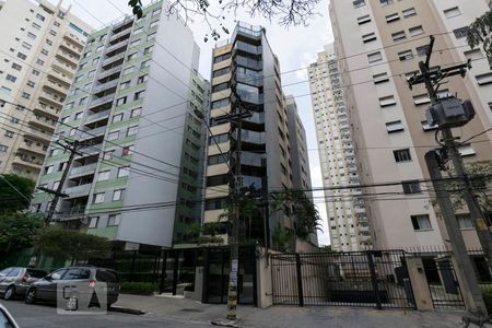 Apartamento à venda com 247m², 4 quartos e 3 vagasFachada