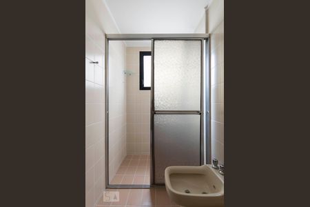 Apartamento à venda com 247m², 4 quartos e 3 vagasQuarto 3 - Suíte/ Banheiro