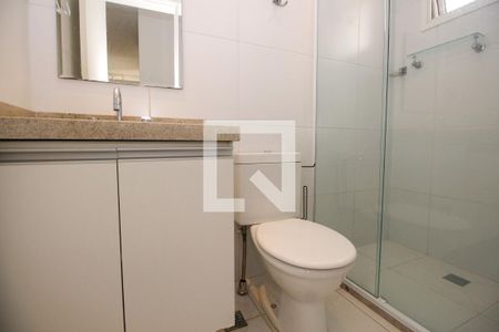 Banheiro de apartamento à venda com 2 quartos, 57m² em Vila Andrade, São Paulo