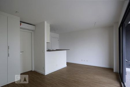 Sala de kitnet/studio à venda com 1 quarto, 41m² em Sumarezinho, São Paulo