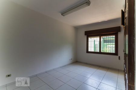 Casa à venda com 370m², 5 quartos e 3 vagas Casa à venda com 370m², 5 quartos e 3 vagasQuarto 5