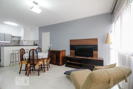 Sala de apartamento para alugar com 1 quarto, 63m² em Alphaville Industrial, Barueri