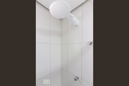 Studio para alugar com 42m², 1 quarto e 2 vagas Studio para alugar com 42m², 1 quarto e 2 vagasBanheiro