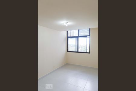 Apartamento à venda com 70m², 2 quartos e 1 vagaSuíte 1