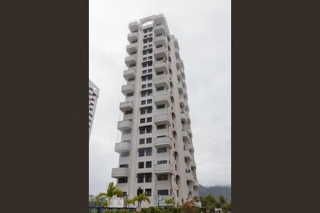 Apartamento à venda com 70m², 2 quartos e 1 vagaFachada