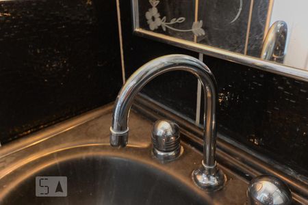 Apartamento à venda com 81m², 2 quartos e 1 vagaBanheiro suíte torneira