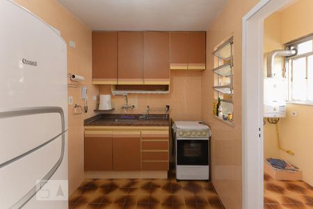 Apartamento à venda com 81m², 2 quartos e 1 vagaCozinha