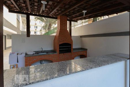 Apartamento à venda com 81m², 2 quartos e 1 vagaChurrasqueira