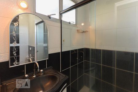Apartamento à venda com 81m², 2 quartos e 1 vagaBanheiro suíte