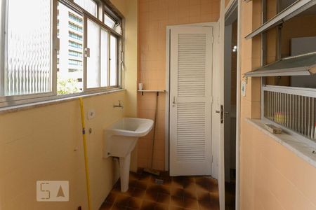 Apartamento à venda com 81m², 2 quartos e 1 vagaÁrea de serviço