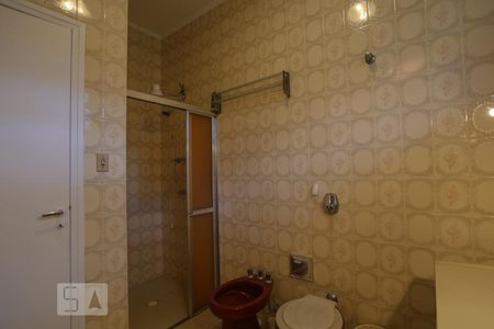 Casa à venda com 350m², 3 quartos e 4 vagas Casa à venda com 350m², 3 quartos e 4 vagasBanheiro Suite