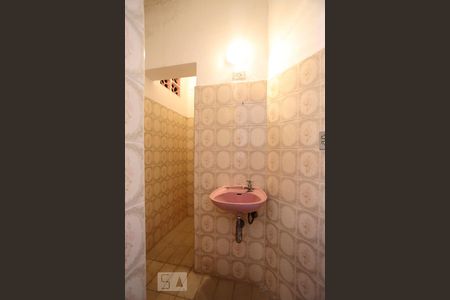 Casa à venda com 350m², 3 quartos e 4 vagas Casa à venda com 350m², 3 quartos e 4 vagasBanheiro da Ediculas 1