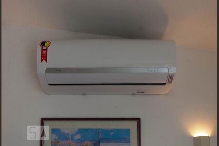 Apartamento à venda com 95m², 2 quartos e 1 vaga Apartamento à venda com 95m², 2 quartos e 1 vagaAr condicionado da suite