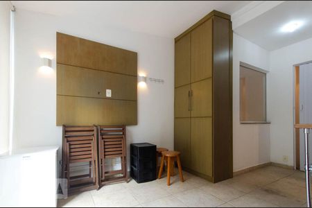 Apartamento à venda com 95m², 2 quartos e 1 vaga Apartamento à venda com 95m², 2 quartos e 1 vagaSuite