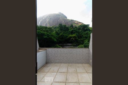 Apartamento à venda com 95m², 2 quartos e 1 vaga Apartamento à venda com 95m², 2 quartos e 1 vagaVaranda da cobertura