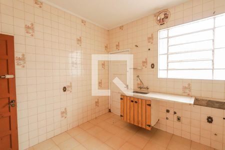 Casa à venda com 600m², 5 quartos e 2 vagasCasa 1 - Cozinha