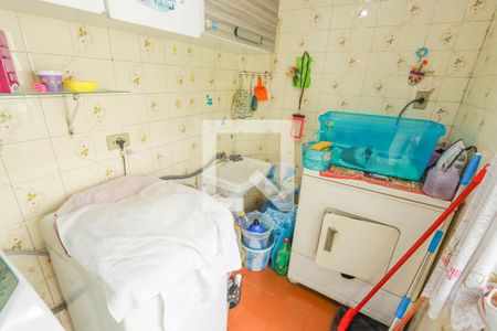 Casa à venda com 600m², 5 quartos e 2 vagasCasa 2 - Área de Serviço