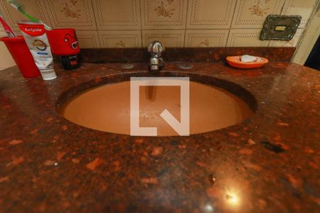 Casa à venda com 600m², 5 quartos e 2 vagasCasa 2 - Banheiro Social