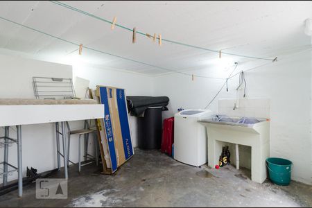 Casa à venda com 112m², 2 quartos e 1 vaga Casa à venda com 112m², 2 quartos e 1 vagaÁrea de Serviço