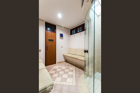 Apartamento à venda com 70m², 1 quarto e 1 vaga Apartamento à venda com 70m², 1 quarto e 1 vagaÁrea Comum - Sauna