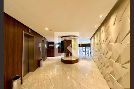 Apartamento à venda com 35m², 1 quarto e sem vaga Apartamento à venda com 35m², 1 quarto e sem vagaPortaria