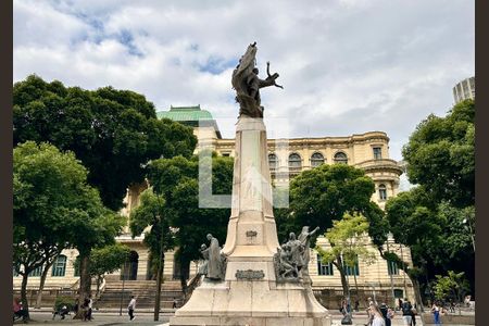 Apartamento à venda com 35m², 1 quarto e sem vaga Apartamento à venda com 35m², 1 quarto e sem vagaRegião