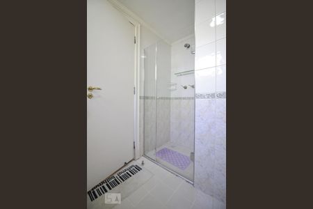 Apartamento à venda com 256m², 4 quartos e 5 vagasBanheiro da suíte 4