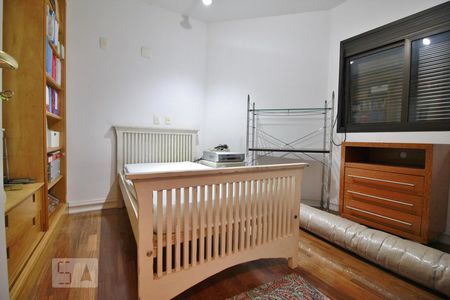 Apartamento à venda com 256m², 4 quartos e 5 vagasSuíte 3