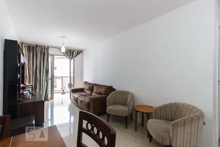 Sala de apartamento para alugar com 4 quartos, 132m² em Barra da Tijuca, Rio de Janeiro