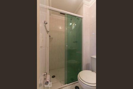 Apartamento à venda com 65m², 2 quartos e 2 vagasBox do Banheiro Social