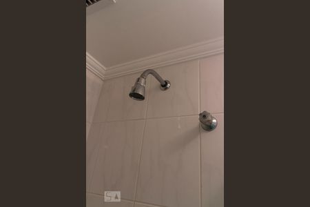 Apartamento à venda com 65m², 2 quartos e 2 vagasChuveiro do Banheiro Social