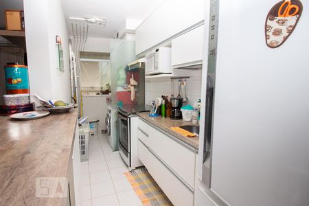 Apartamento à venda com 65m², 2 quartos e 1 vaga Apartamento à venda com 65m², 2 quartos e 1 vagaCozinha
