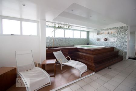 Apartamento à venda com 65m², 2 quartos e 1 vaga Apartamento à venda com 65m², 2 quartos e 1 vagaSpa