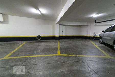 Apartamento à venda com 130m², 3 quartos e 2 vagas Apartamento à venda com 130m², 3 quartos e 2 vagasVagas da garagem