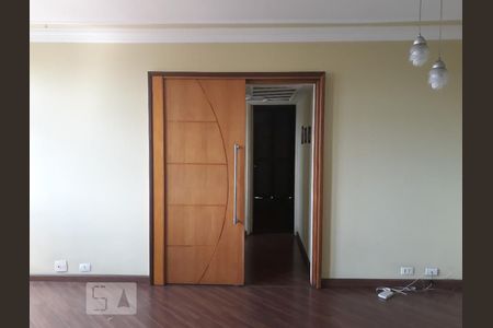 Apartamento à venda com 90m², 2 quartos e 2 vagas Apartamento à venda com 90m², 2 quartos e 2 vagasSala