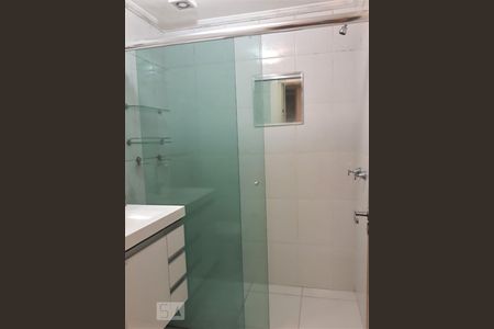 Apartamento à venda com 90m², 2 quartos e 2 vagas Apartamento à venda com 90m², 2 quartos e 2 vagasBanheiro da suíte