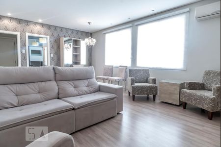 Sala de apartamento para alugar com 3 quartos, 100m² em Petrópolis, Porto Alegre