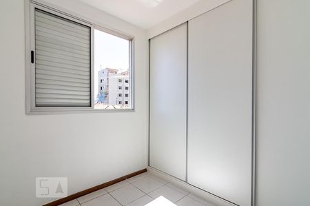 Quarto 1 de apartamento para alugar com 3 quartos, 98m² em Sagrada Família, Belo Horizonte