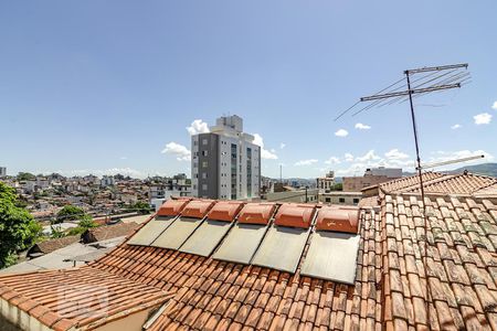 Vista de apartamento para alugar com 3 quartos, 98m² em Sagrada Família, Belo Horizonte