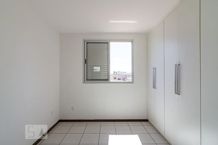 Apartamento para alugar com 98m², 3 quartos e 1 vagaQuarto 3
