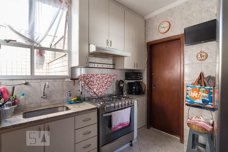 Apartamento à venda com 95m², 3 quartos e 2 vagasCozinha