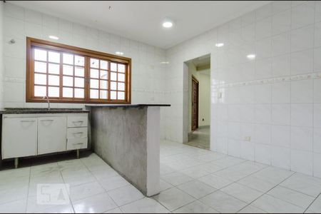 Casa à venda com 150m², 3 quartos e 2 vagas Casa à venda com 150m², 3 quartos e 2 vagasCozinha
