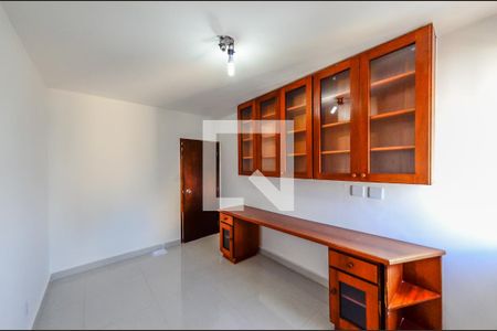 Apartamento à venda com 152m², 4 quartos e 2 vagas Apartamento à venda com 152m², 4 quartos e 2 vagasQuarto 1