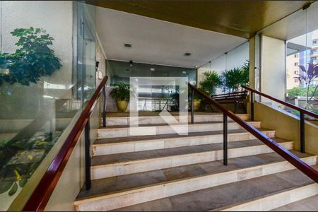 Apartamento à venda com 152m², 4 quartos e 2 vagas Apartamento à venda com 152m², 4 quartos e 2 vagasFachada